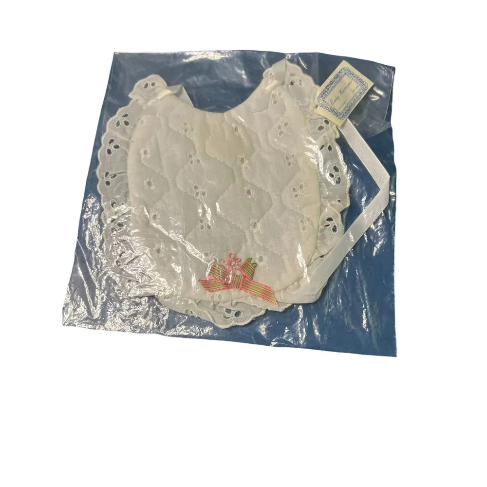 Vintage Early Heirlooms Handmade Baby Bib Eyelet Lace Bow New in Original Packag